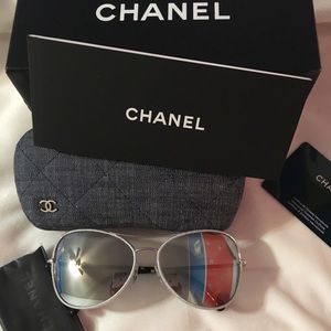 😎 Women Chanel sunglasses mirrored 😎